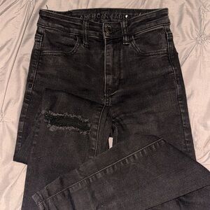 Black American Eagle Super High Rise Jeggings Size 00